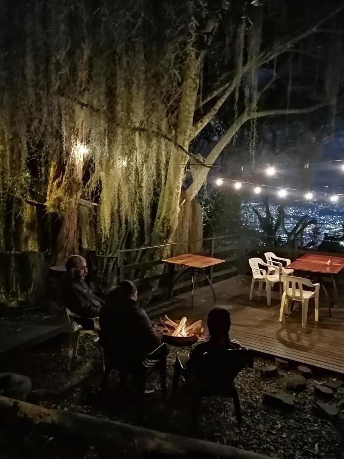 Eco Hostal Casa La Juana Bed & Breakfast เมเดยิน ภายนอก รูปภาพ